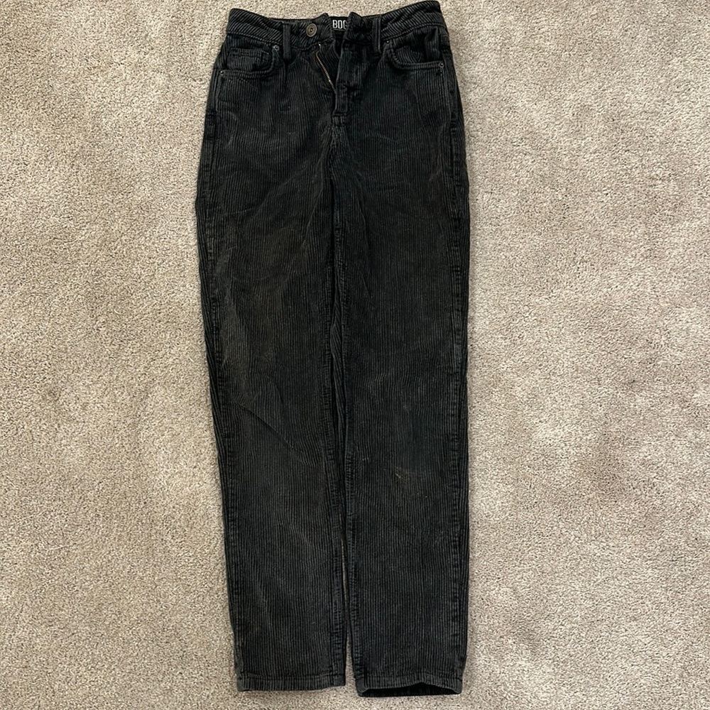 Urban outfitters black mom jeans
